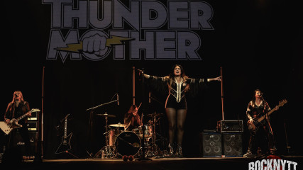 2022-10-15 Thundermother - Tacoma Dome, Tacoma, WA